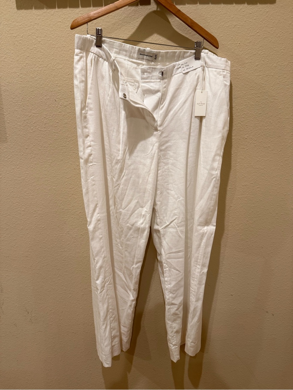 Abercrombie & Fitch White linen blend pants